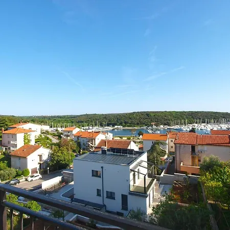 Fuer 4 Personen Ca 60 Qm In Pula, Istrien Istrische Riviera Apartment *